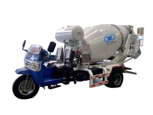 yp刮刮卡汽车2方三轮搅拌车