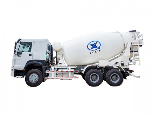 yp刮刮卡重汽豪沃10方搅拌车车（国三）